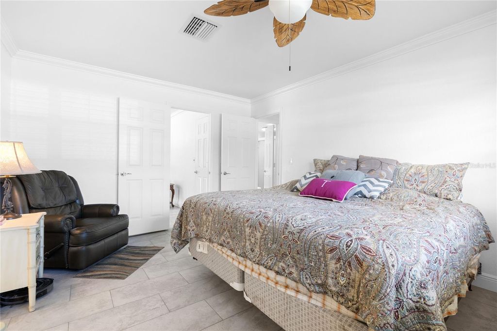 Image 27 of property listing at 21459 HIGGS DRIVE, Port Charlotte, FL 33952