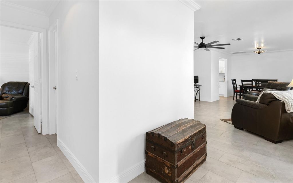 Image 4 of property listing at 21459 HIGGS DRIVE, Port Charlotte, FL 33952