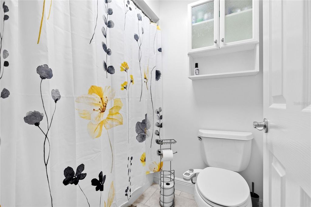 Image 31 of property listing at 21459 HIGGS DRIVE, Port Charlotte, FL 33952