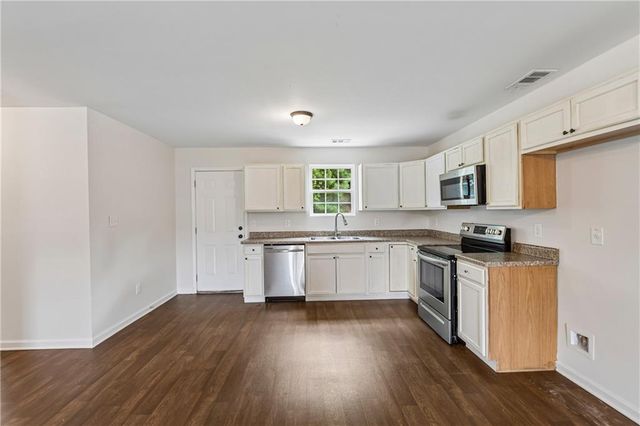 2112 Rosemary Way, Gainesville, GA 30507