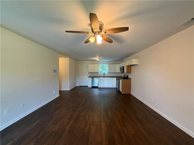 2112 Rosemary Way, Gainesville, GA 30507