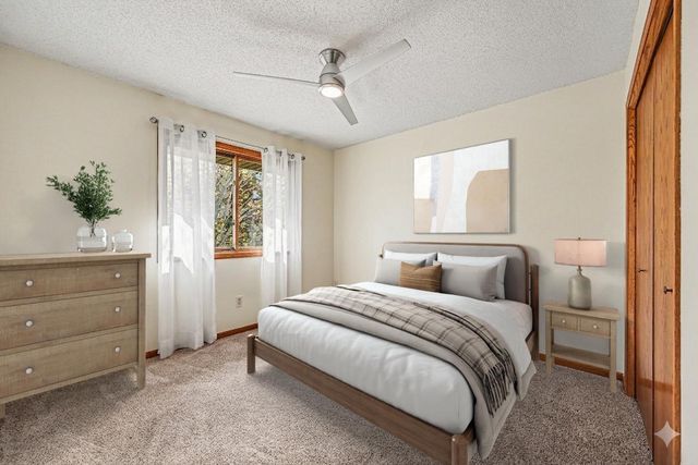 15400 Darjeeling Path, Rosemount, MN 55068