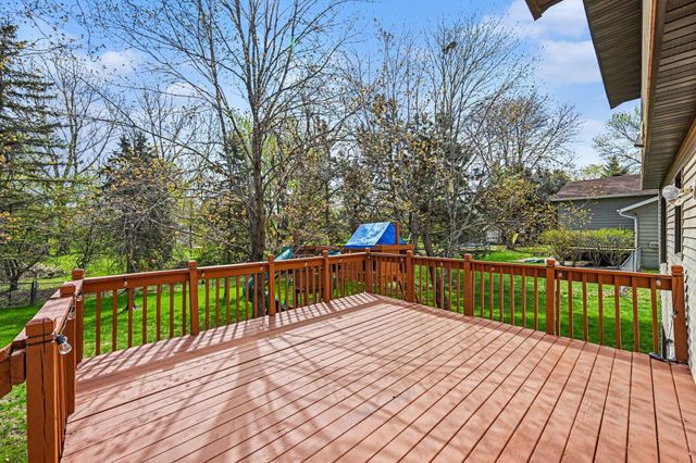 15400 Darjeeling Path, Rosemount, MN 55068