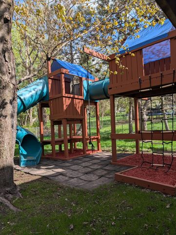 15400 Darjeeling Path, Rosemount, MN 55068