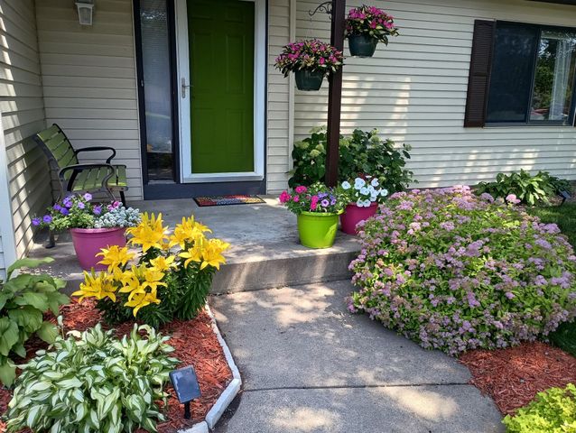 15400 Darjeeling Path, Rosemount, MN 55068