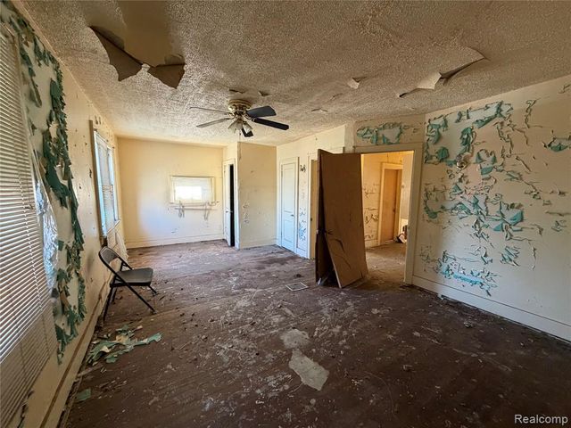 11383 Ohio Street, Detroit, MI 48204