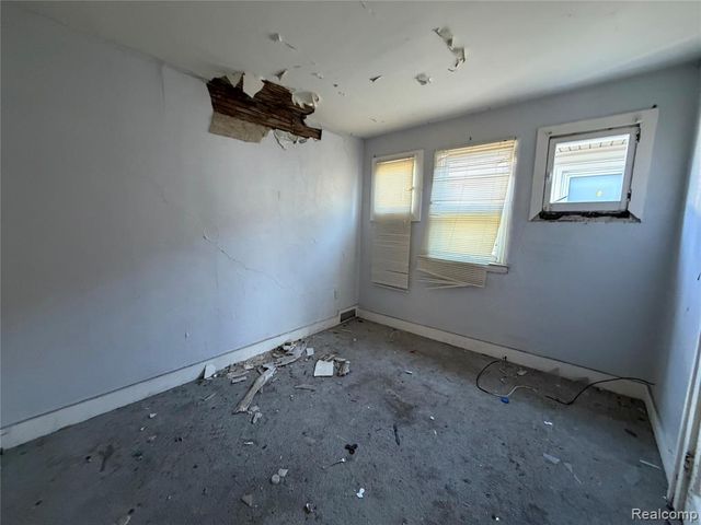 11383 Ohio Street, Detroit, MI 48204