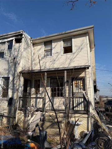 11383 Ohio Street, Detroit, MI 48204