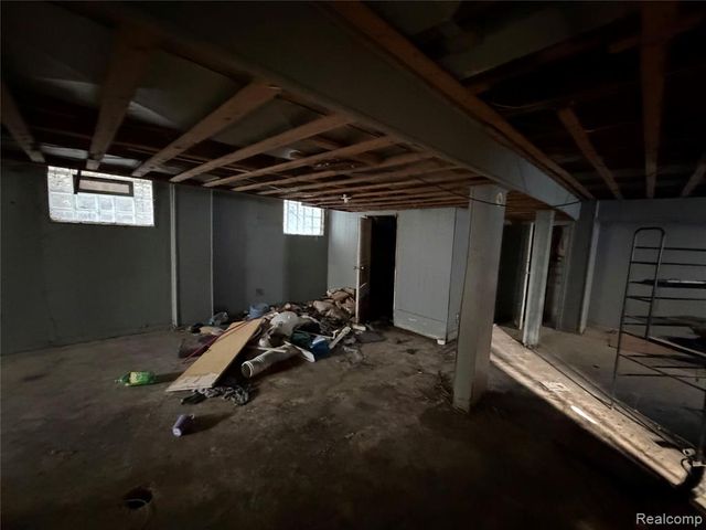 11383 Ohio Street, Detroit, MI 48204