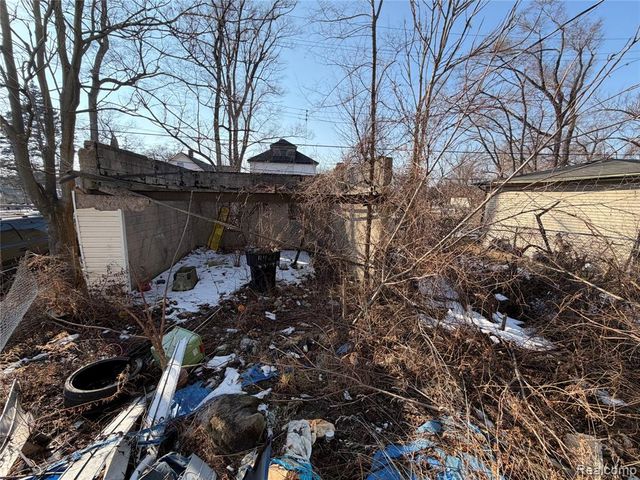 11383 Ohio Street, Detroit, MI 48204