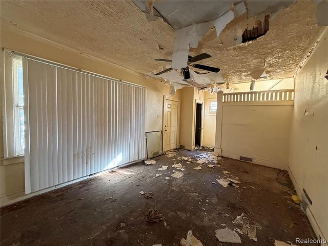 11383 Ohio Street, Detroit, MI 48204