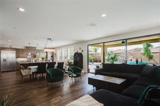 18930 Carranza Lane, Saugus, CA 91350