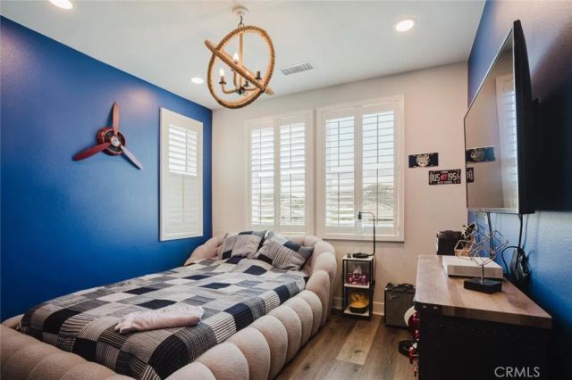 18930 Carranza Lane, Saugus, CA 91350