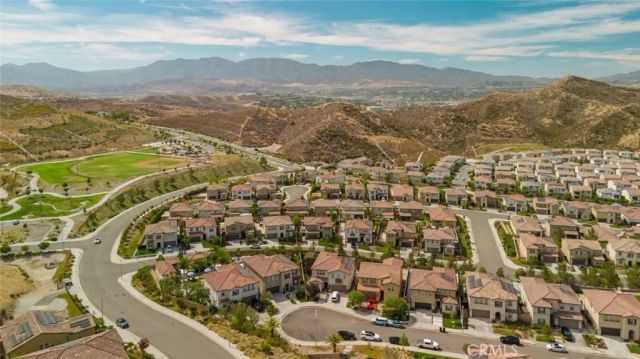 18930 Carranza Lane, Saugus, CA 91350