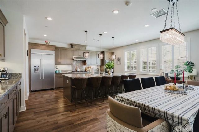 18930 Carranza Lane, Saugus, CA 91350