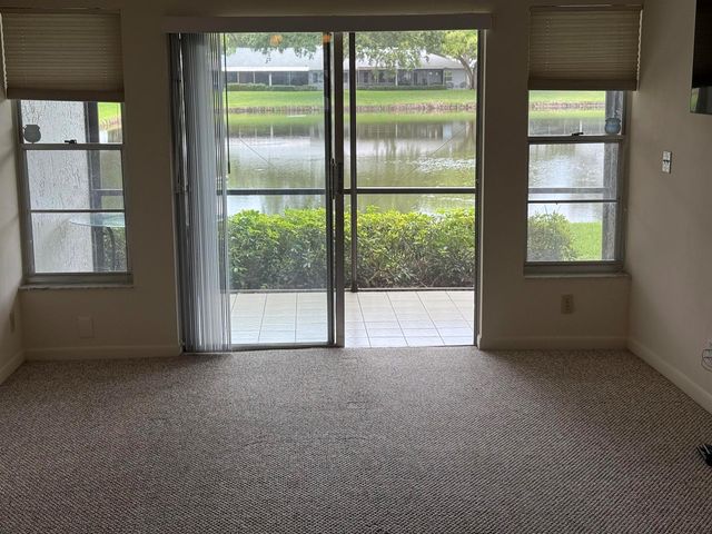 18528 Hidden Way, Boca Raton, FL 33496