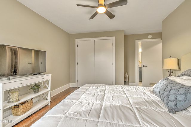 1000 Lincoln Avenue, Johnson City, TN 37604