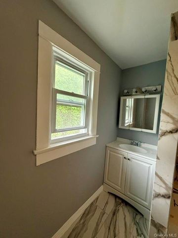 13 Forest Avenue, Middletown, NY 10940