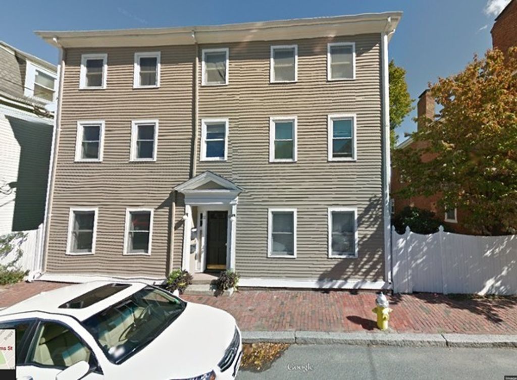 10 Williams St C2, Salem, MA 01970