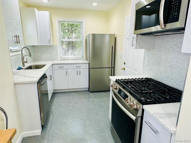 11124 170th Street, Jamaica, NY 11433