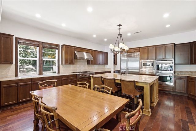 27361 Calle De La Rosa, San Juan Capistrano, CA 92675
