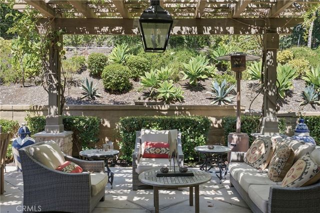 27361 Calle De La Rosa, San Juan Capistrano, CA 92675