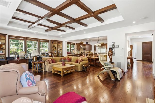 27361 Calle De La Rosa, San Juan Capistrano, CA 92675