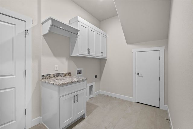 1220 Fierce Lane, Centerton, AR 72719