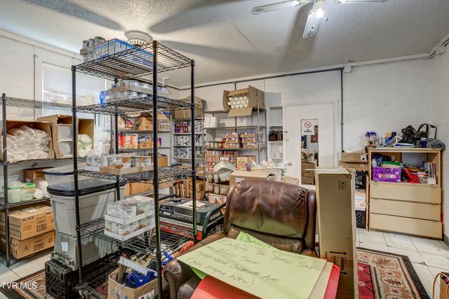 300 West Chilhowie Avenue, Johnson City, TN 37601