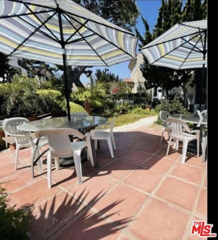 119 Paloma Avenue A, Los Angeles, CA 90291