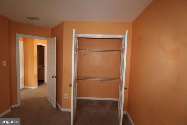 13230 COPPERMILL DR, Herndon, VA 20171