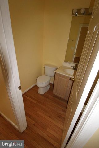 13230 COPPERMILL DR, Herndon, VA 20171