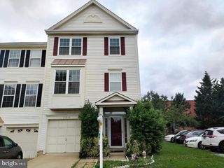 13230 COPPERMILL DR, Herndon, VA 20171
