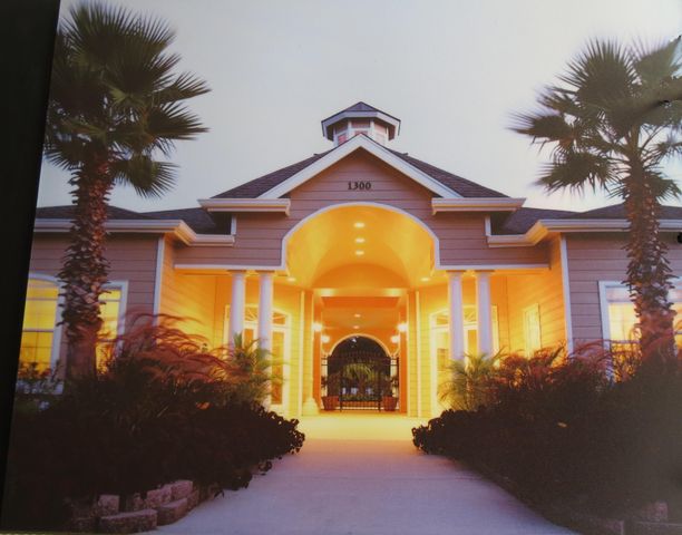 1300 Park West Unit 514, Mount Pleasant, SC 29466