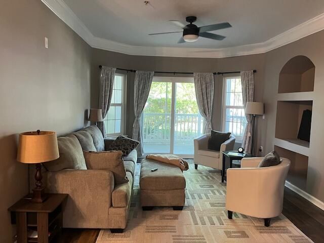 1300 Park West Unit 514, Mount Pleasant, SC 29466