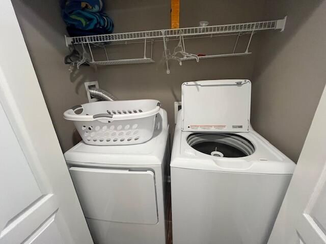 1300 Park West Unit 514, Mount Pleasant, SC 29466