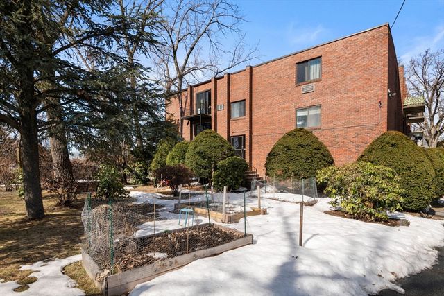 103 Newman Road 7, Malden, MA 02148