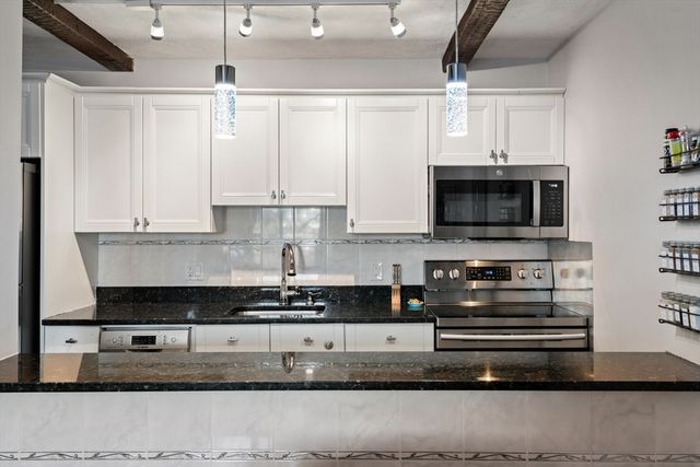 103 Newman Road 7, Malden, MA 02148