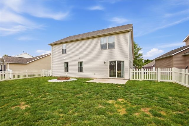 653 Willow Point Court, Troy, OH 45373