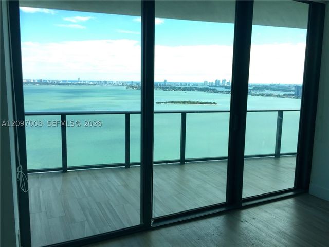 460 NE 28th St 3104, Miami, FL 33137