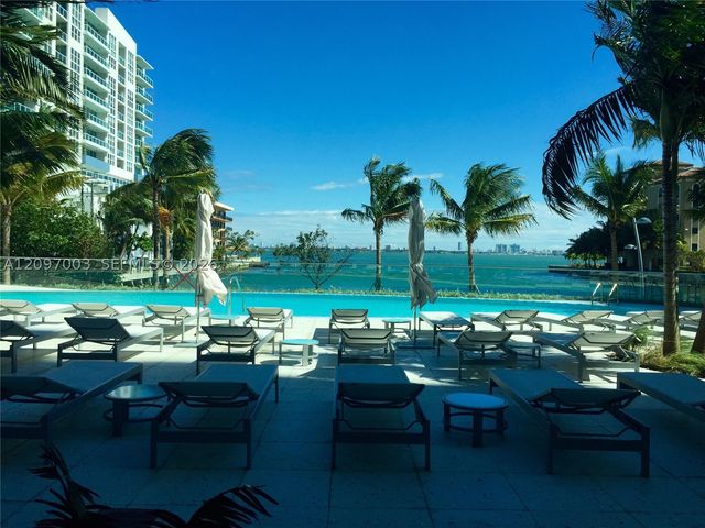 460 NE 28th St 3104, Miami, FL 33137