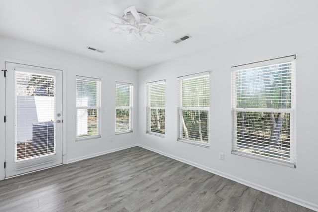 5150 Trump Street 602, North Charleston, SC 29420