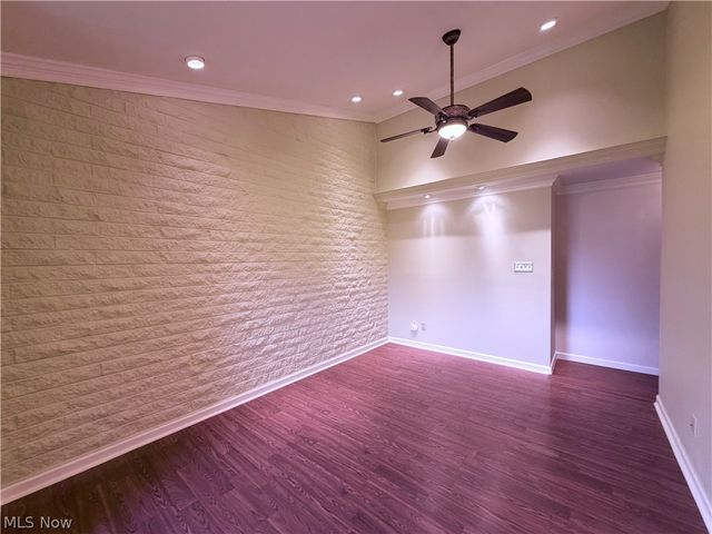 21884 River Oaks Drive 2K, Rocky River, OH 44116