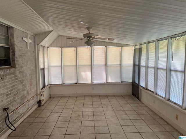 424 DANIEL DRIVE NE, Center Point, AL 35215