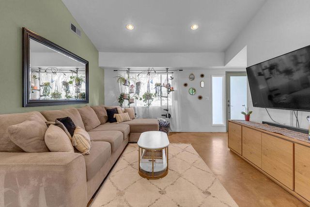 2155 E Bellamy Road, Palm Springs, CA 92262