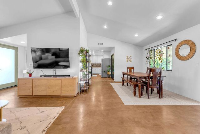 2155 E Bellamy Road, Palm Springs, CA 92262