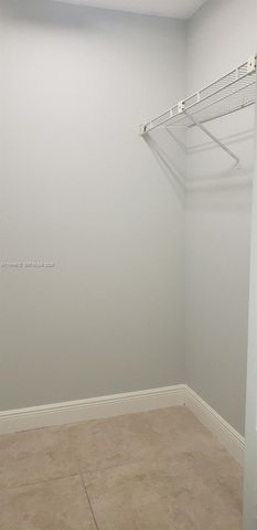 9835 SW 56th St, Miami, FL 33165