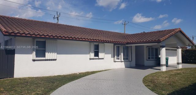 9835 SW 56th St, Miami, FL 33165