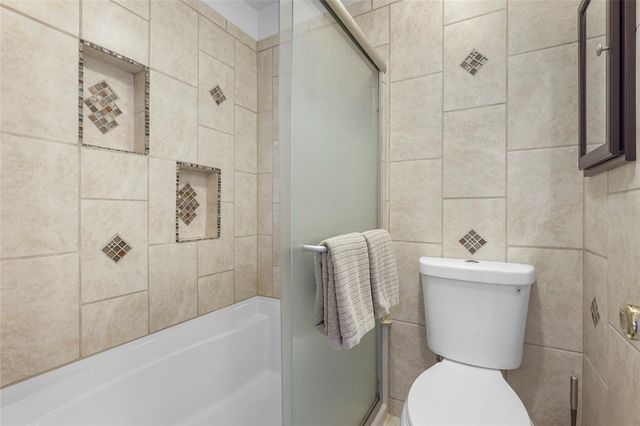 1143 LONGFELLOW ROAD, Sarasota, FL 34243