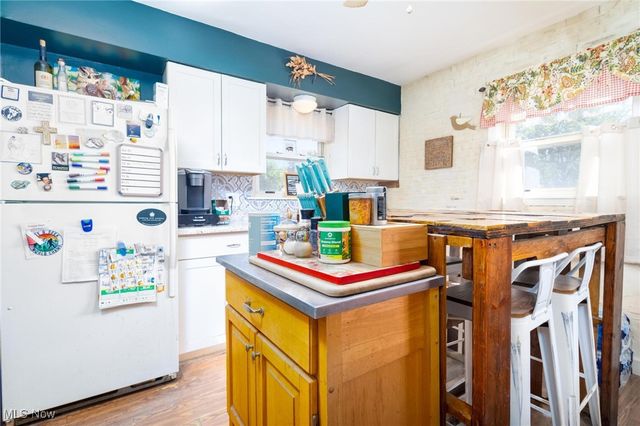 1253 ELMHURST Drive, Weirton, WV 26062